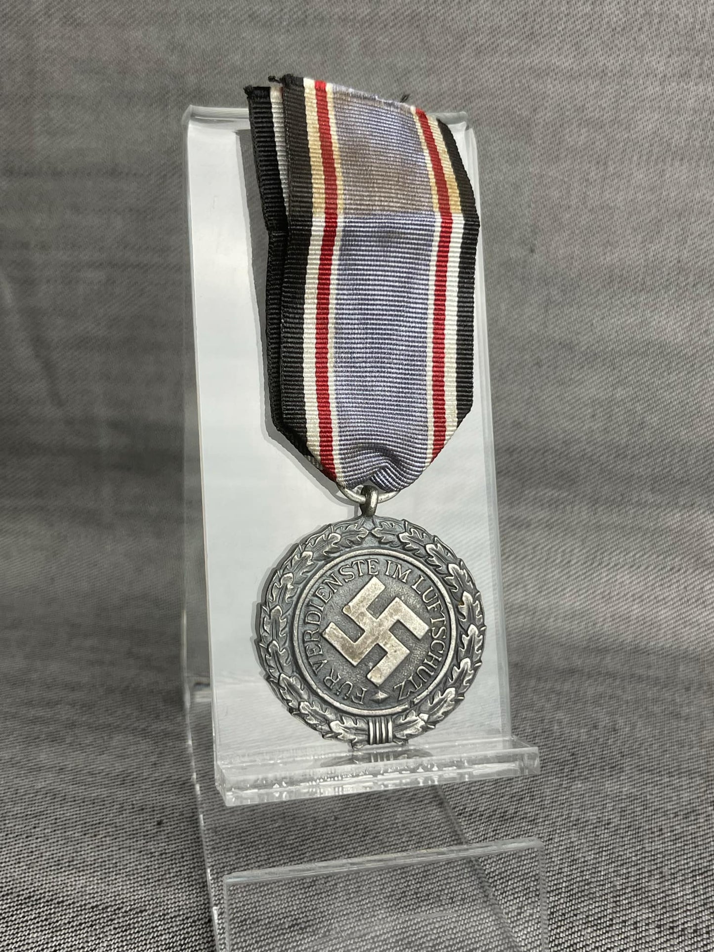 GERMAN WW2 REICHSLUFTSCHUTZBUND MEDAL SECOND CLASS W/ RIBBON