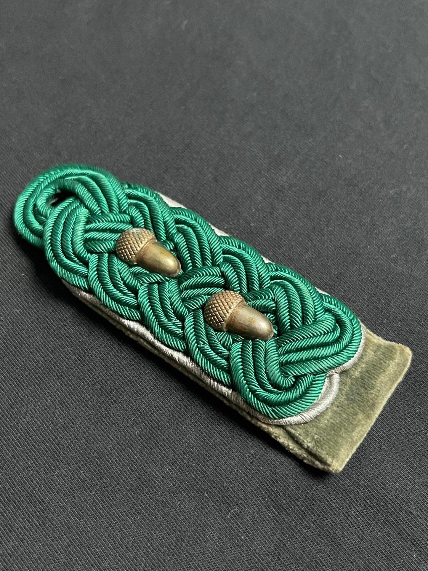 GERMAN WW2 FORESTRY OBERFORSTMEISTER SINGLE SHOULDER BOARD