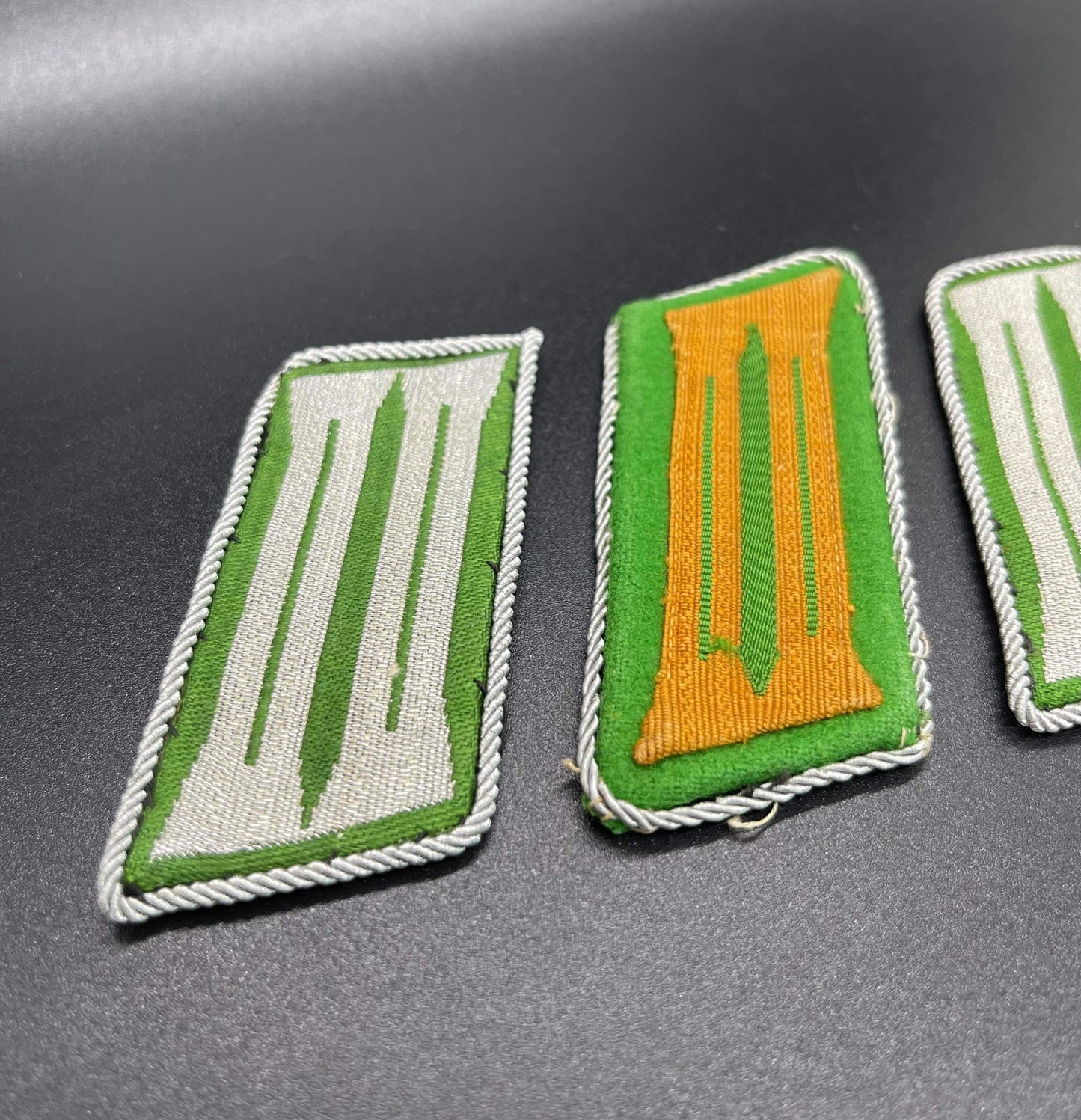 GERMAN WW2 POLICE - SCHUTZPOLIZEI EM/NCO COLLAR TAB LOT