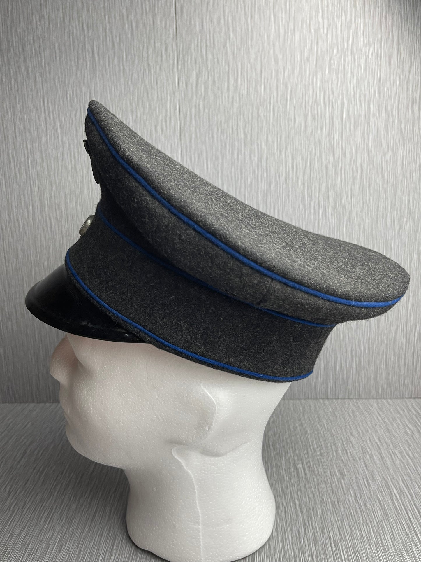 GERMAN WW2 MEDICAL VISOR BY ZEUMER MANNHEIM RARE PRE WAR TYPE