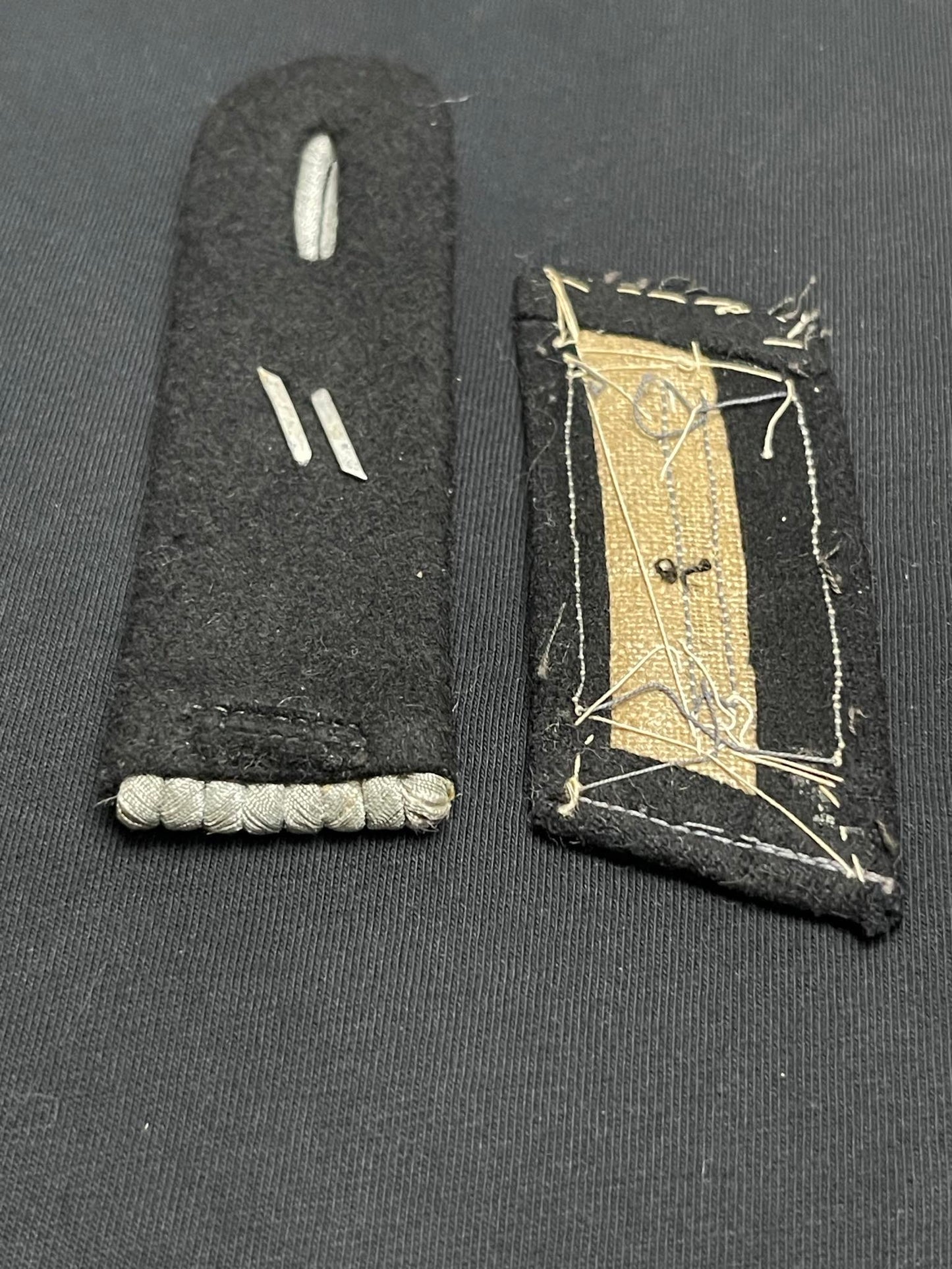 GERMAN WW2 HEER 8TH ENGINEER REGIMENT LIEUTENANT'S SHOULDER BOARD & COLLAR TAB LOT