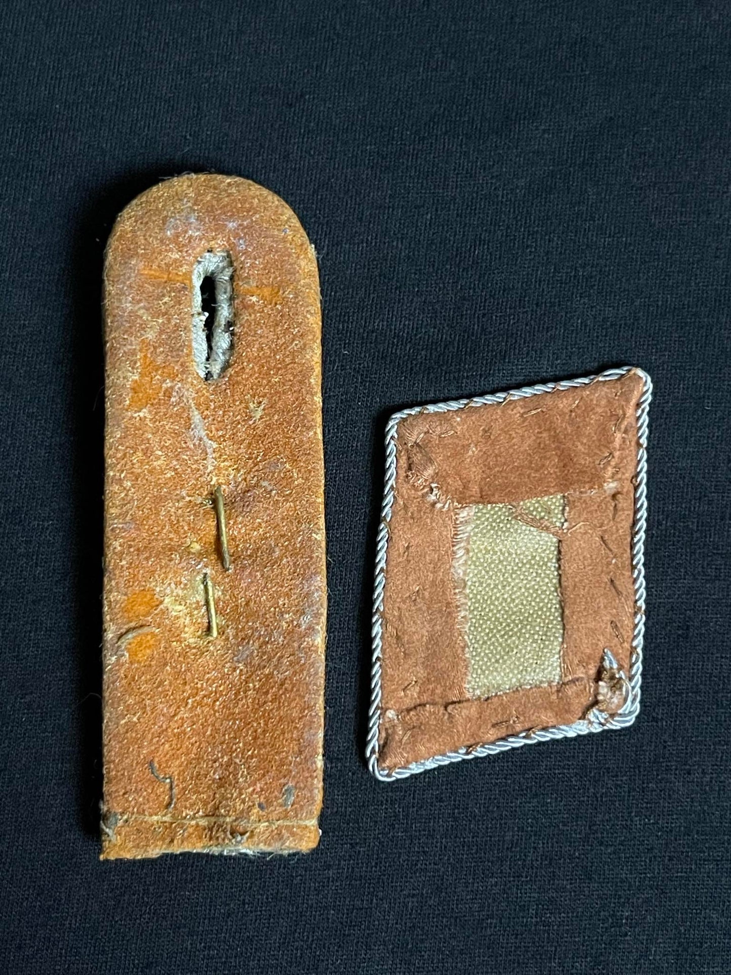 GERMAN WW2 FELDPOLIZEI LEUTNANT SINGLE SHOULDER BOARD & LUFTWAFFE SIGNALS OBERLEUTNANT COLLAR TAB