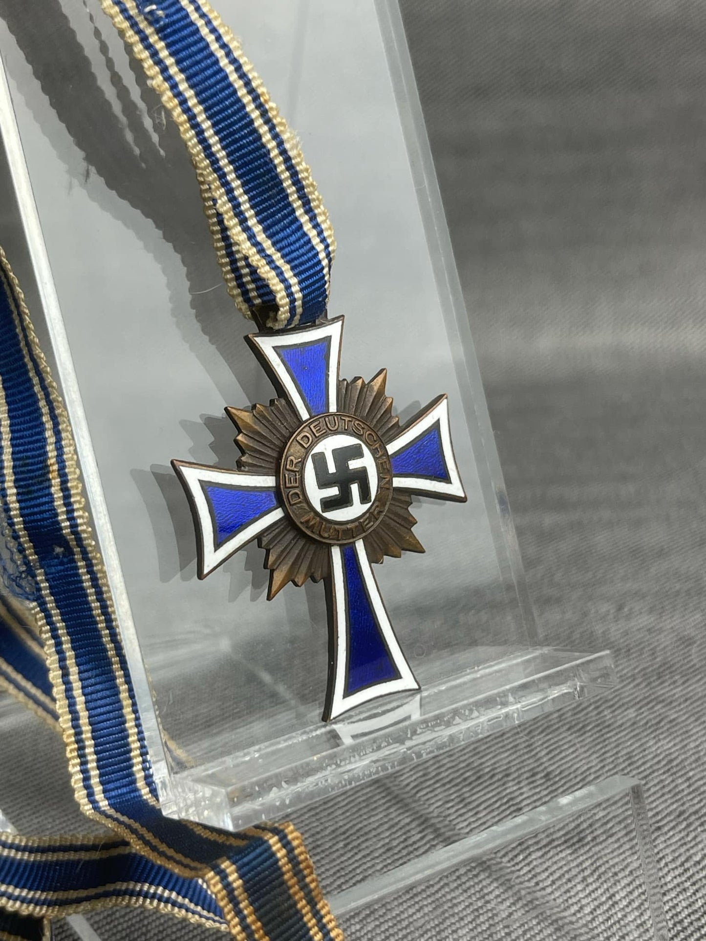 GERMAN WW2 1938 MOTHER CROSS IN BRONZE GRADE W/ FULL RIBBON