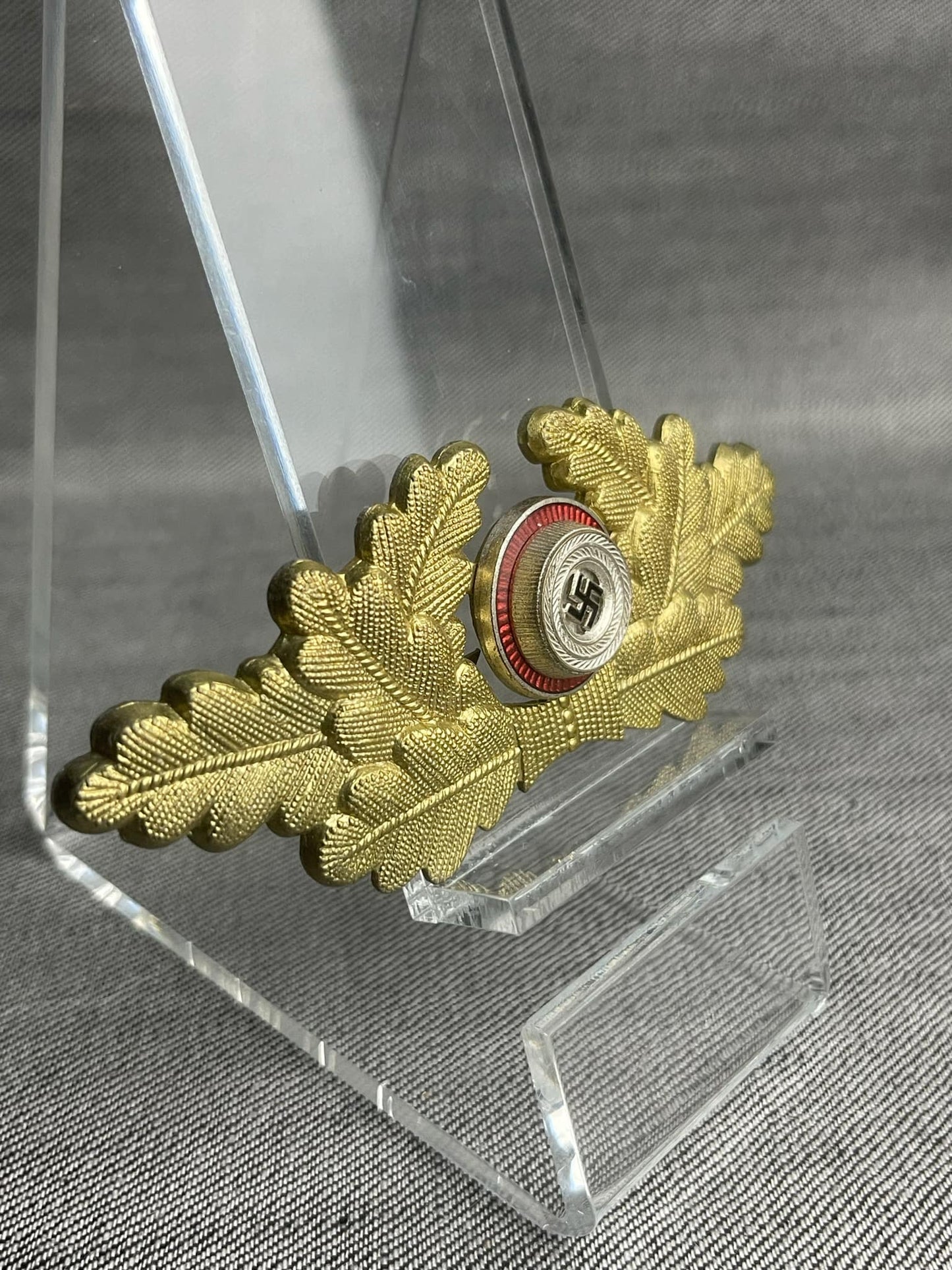 GERMAN WW2 NSDAP VISOR WREATH W/ COCKADE RZM M1/47 MINT