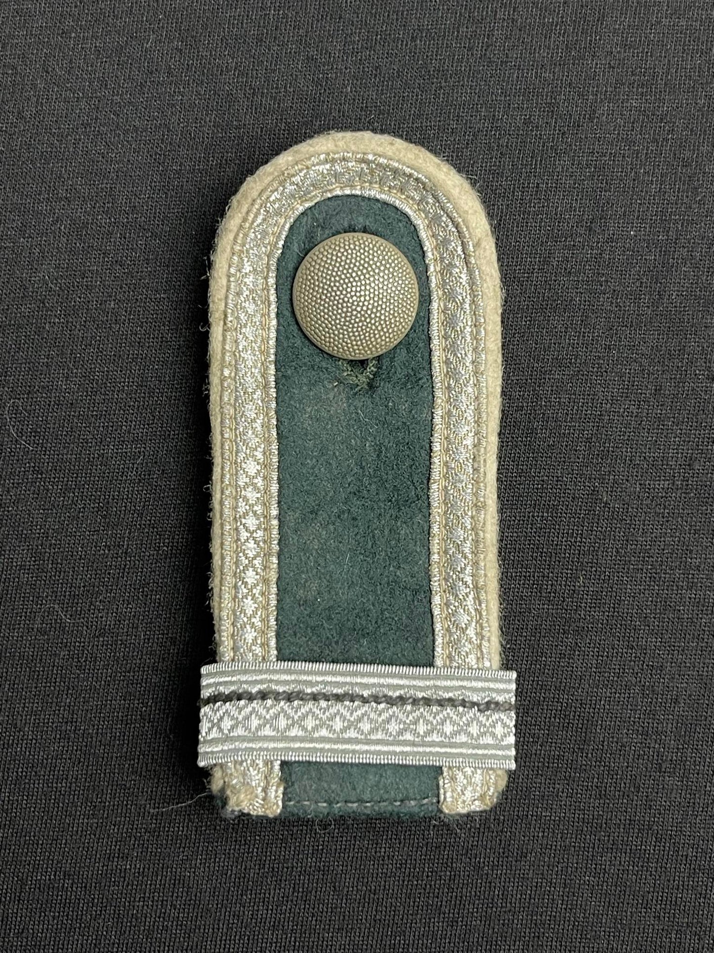 GERMAN WW2 HEER INFANTRY FELDWEBEL SINGLE SHOULDER STRAP W/ OFFICER CANDIDATE TRESSE