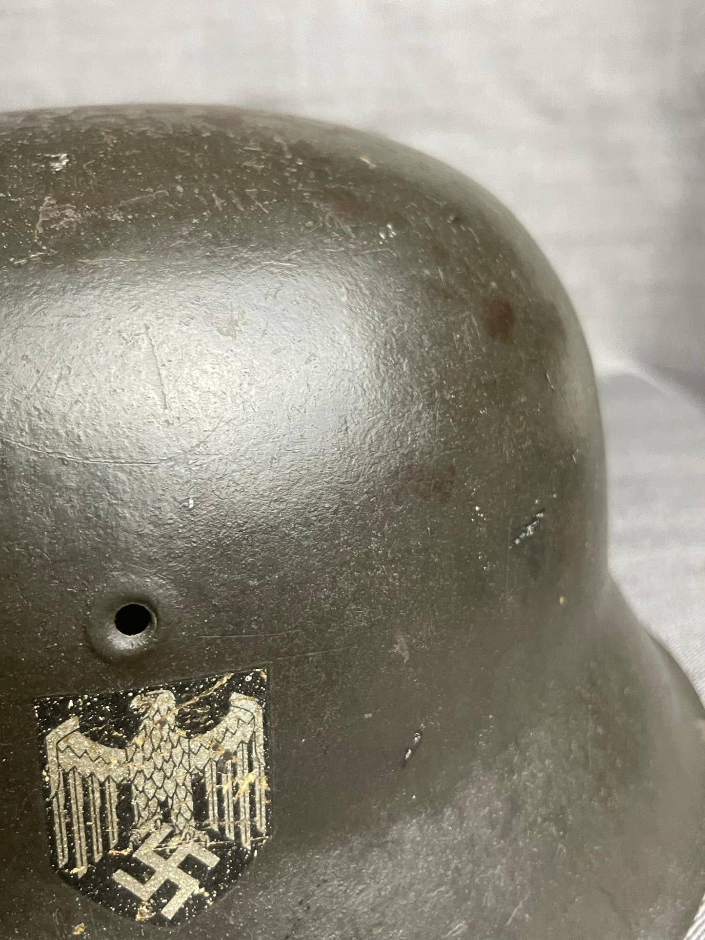 GERMAN WW2 HEER M42 SINGLE DECAL HELMET E.T. 68 W/ CHINSTRAP STUNNER!