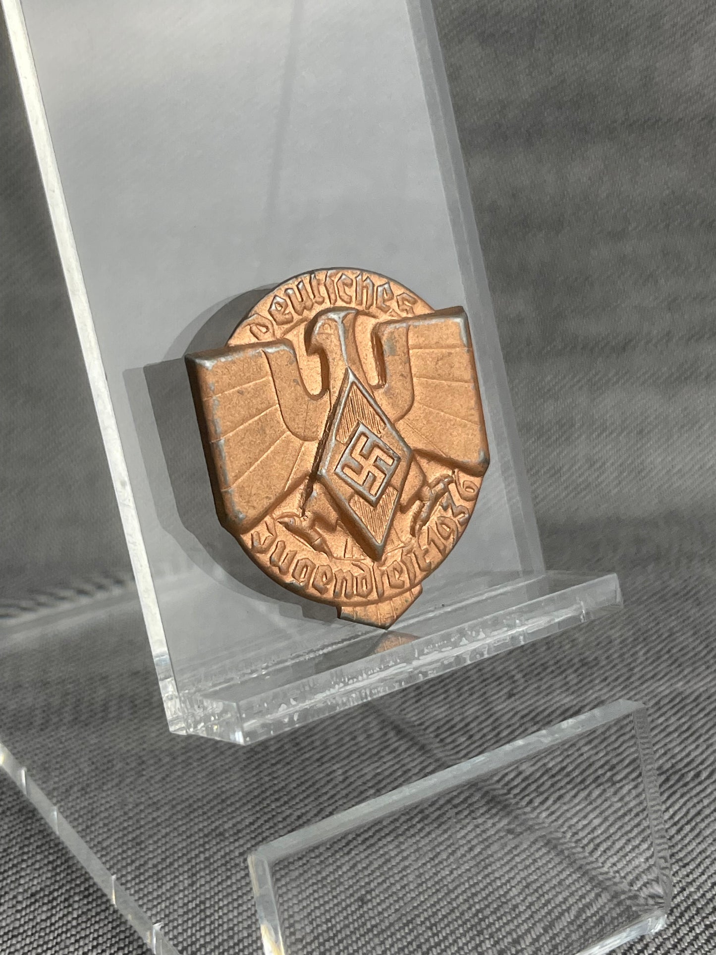 GERMAN WW2 HITLER JUGEND "DEUTSCHES JUGENDFEST 1936" BADGE/TINNIE