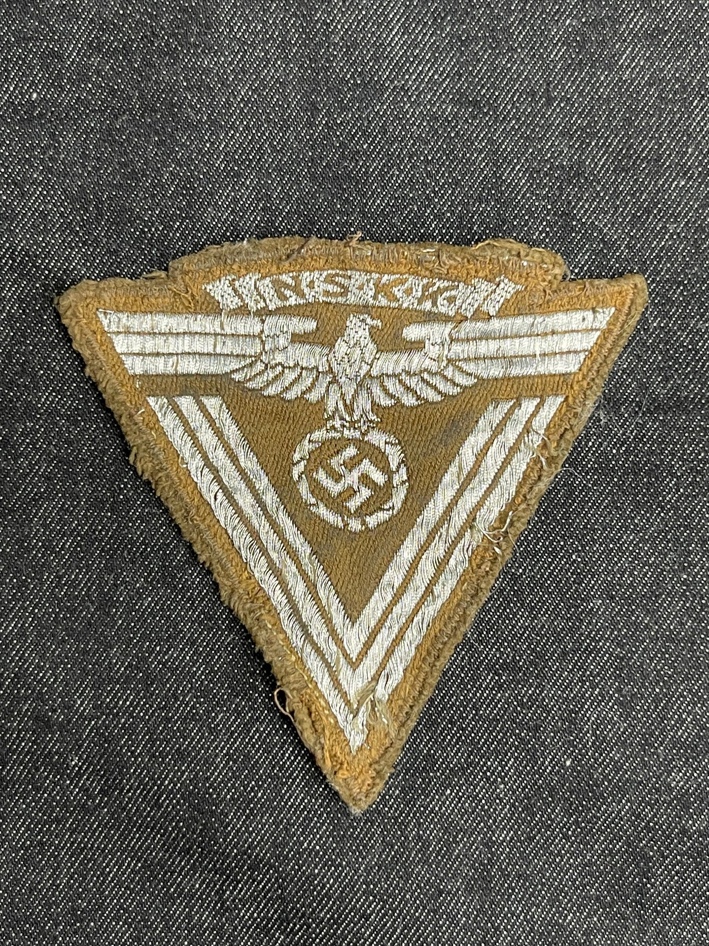 GERMAN WW2 NSKK "ALTEKAMPFER - OLD FIGHTER'S" SLEEVE CHEVRON/PATCH