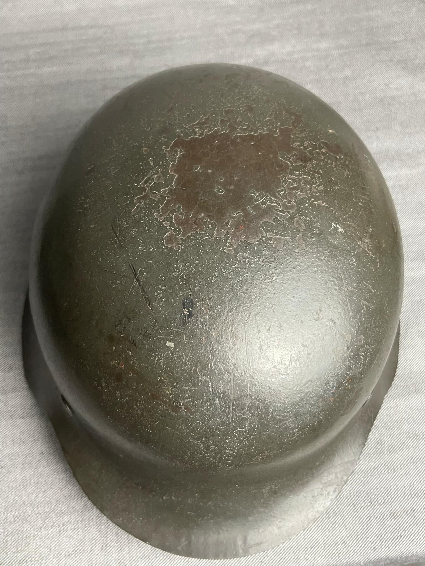 GERMAN WW2 HEER M42 SINGLE DECAL HELMET E.T. 68 W/ CHINSTRAP STUNNER!