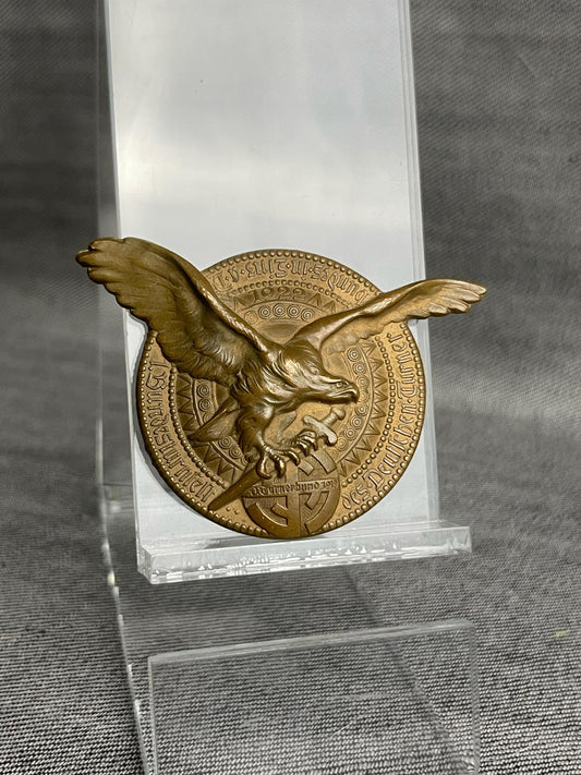 GERMAN WW2 TURNERBUND 1922 LINZ CITY GYMNASTICS ASSOCIATION COMMEMORATIVE BADGE