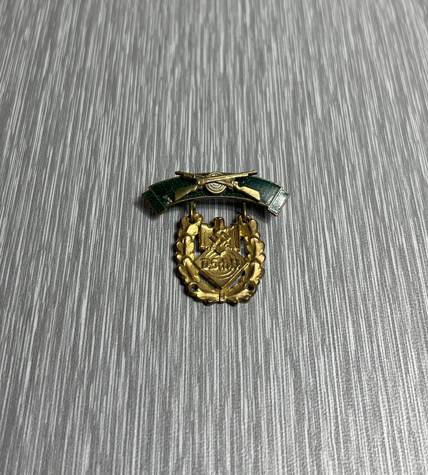 GERMAN WW2 DEUTSCHER SCHUTZENVERBAND (DSCHV) MEDAL IN GOLD