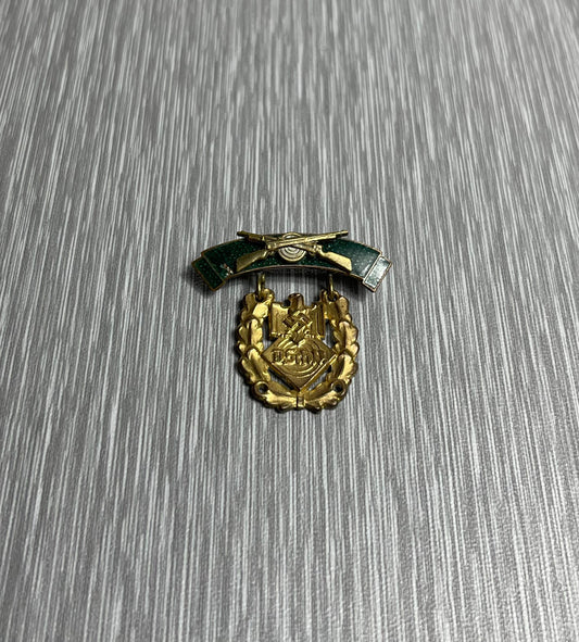 GERMAN WW2 DEUTSCHER SCHUTZENVERBAND (DSCHV) MEDAL IN GOLD