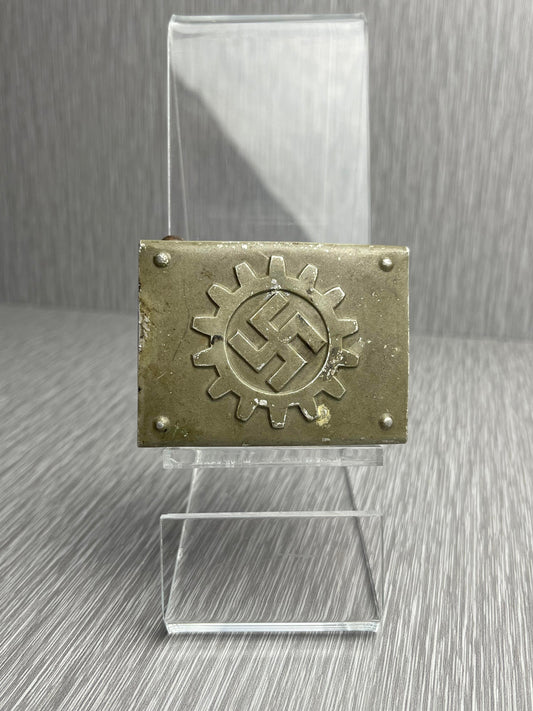 GERMAN WW2 DAF 'DEUTSCHE ARBEITSFRONT' FIELD GREEN PAINTED BUCKLE RZM M4/45