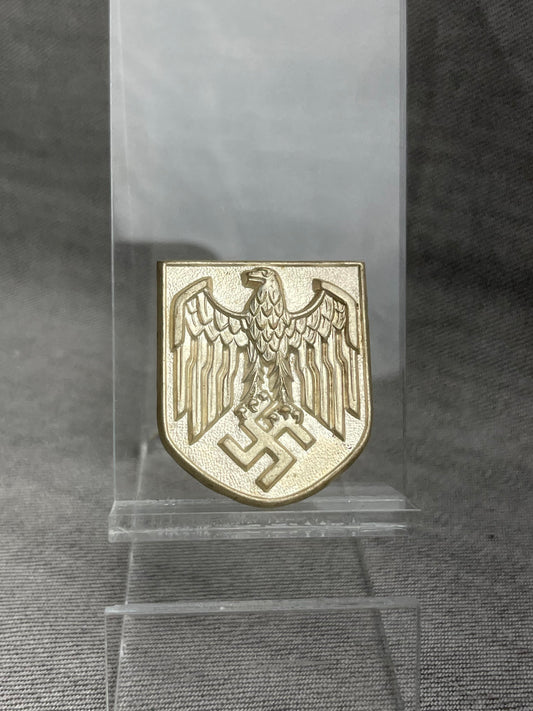 GERMAN WW2 NAVY 'KRIEGSMARINE' TROPICAL PITH HELMET GOLDEN EAGLE SHIELD MINT