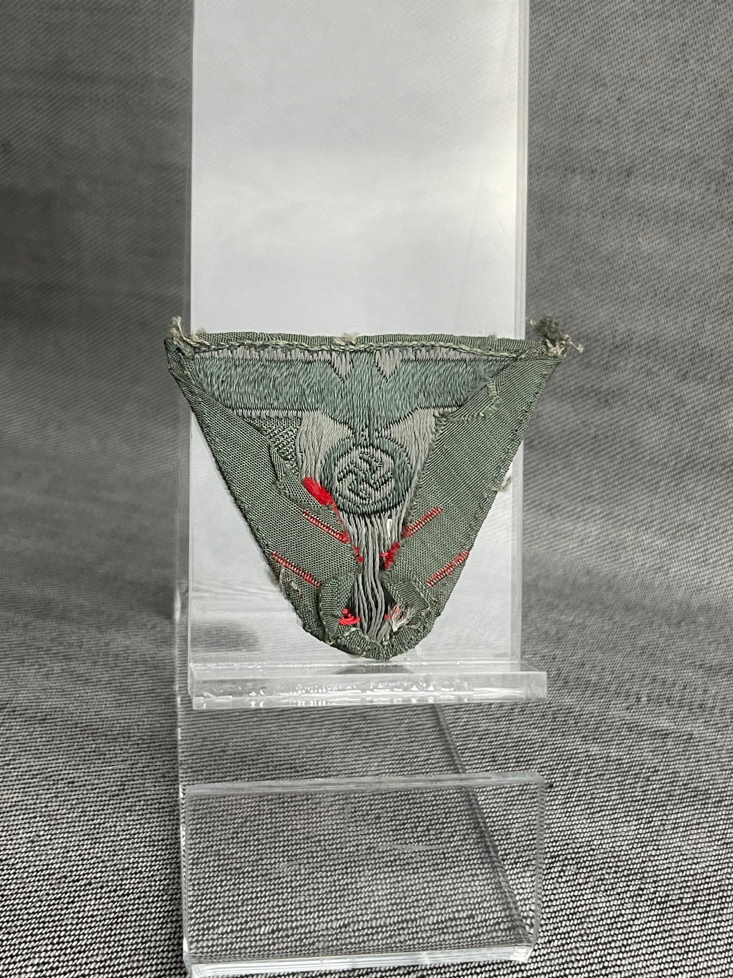 GERMAN WW2 HEER M43 CAP REMOVED BEVO TRAPEZOID EAGLE INSIGNIA EARLY TYPE