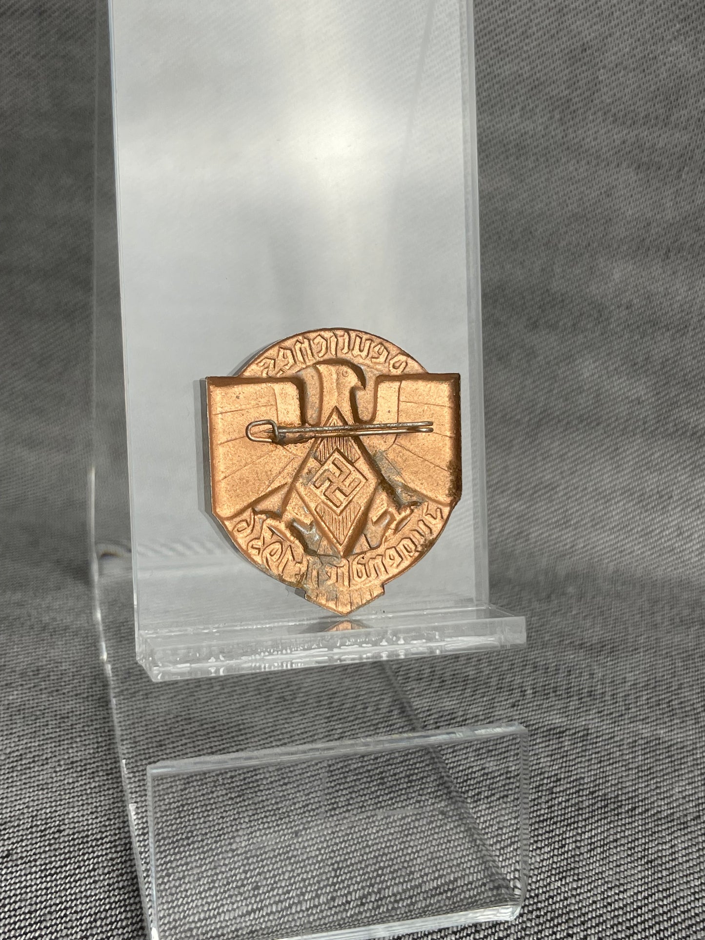 GERMAN WW2 HITLER JUGEND "DEUTSCHES JUGENDFEST 1936" BADGE/TINNIE