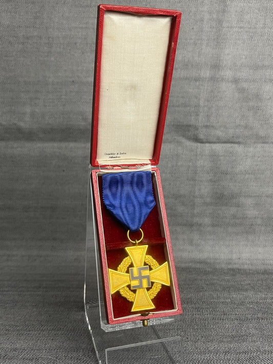 GERMAN WW2 NADAP 40 - YEAR FAITHFUL MEDAL W/ ISSUE CASE BY DESCHLER