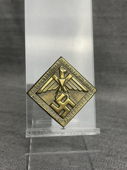 GERMAN WW2 1934 DEUTSCHE ARBEITSFRONT PADERBORN DISTRICT RALLY BADGE