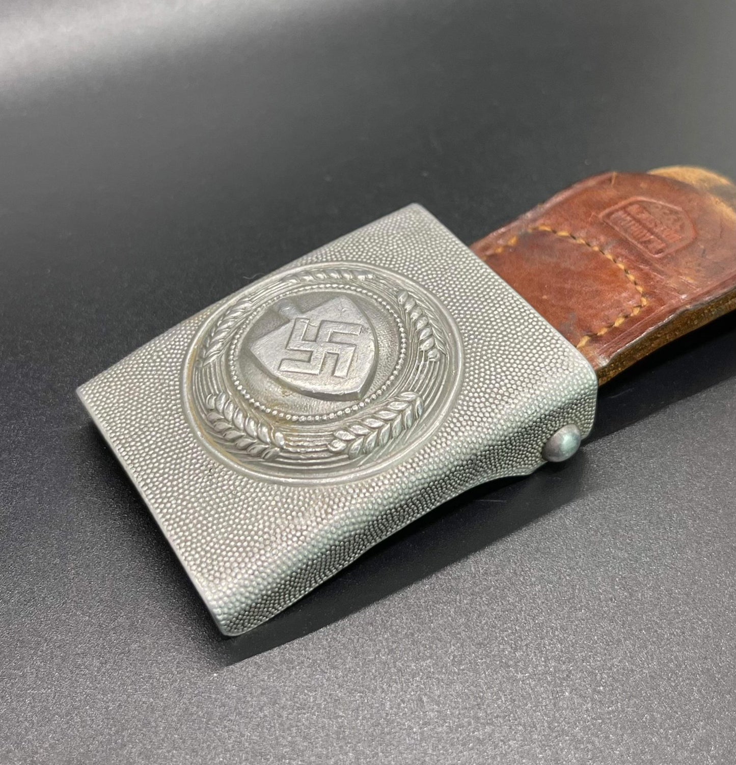 GERMAN WW2 1936 RAD BELT BUCKLE WITH LEATHER PULL TAB BY H. AURICH