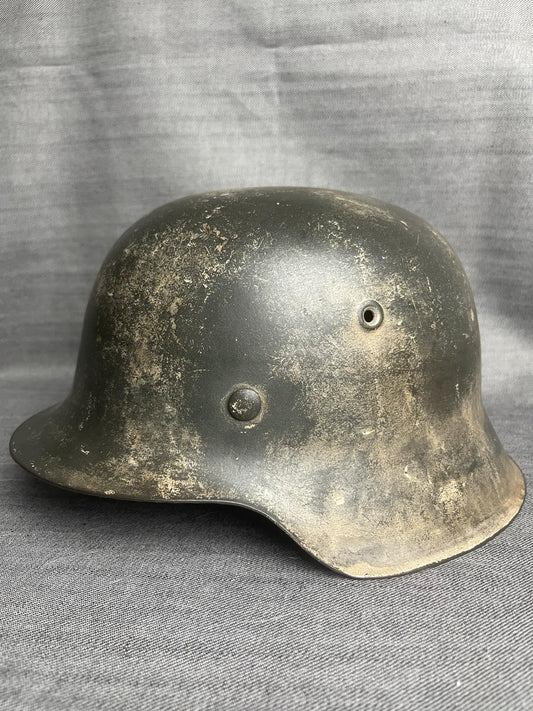 GERMAN WW2 M42 WINTER CAMOUFLAGED STEEL COMBAT HELMET "66"